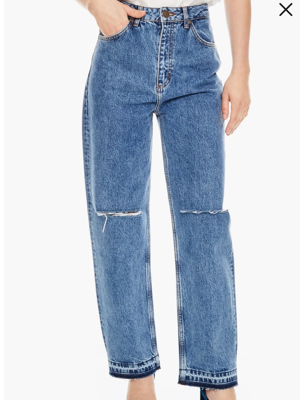 Sandro Fluffy Distressed Straight Leg Jeans Size 4 (36) in Vintage Blue